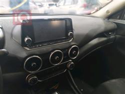 نيسان سنترا